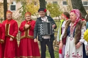 «Играй, гармонь любимая!» снова снимали в Алешинке