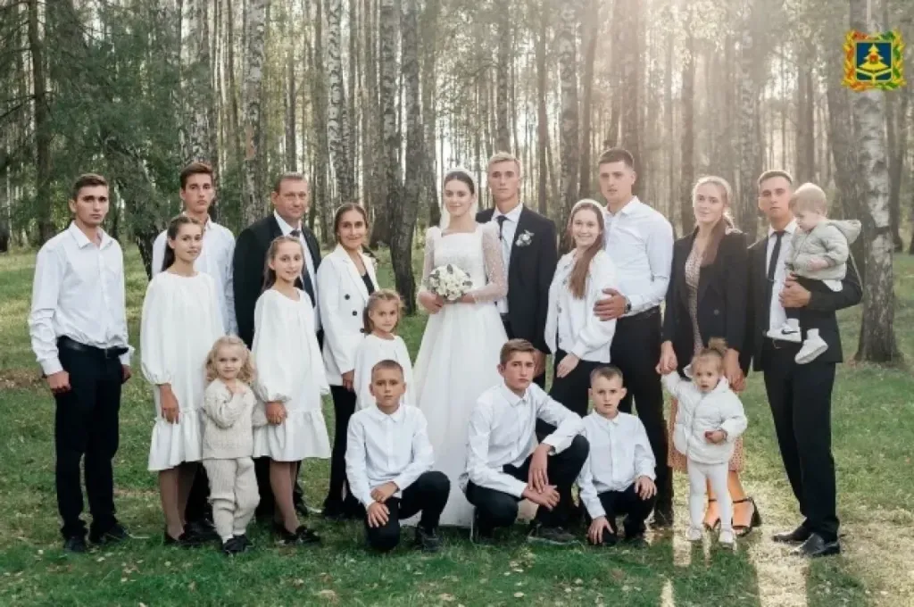 Жительница Брянской области получила звание «Мать-героиня»