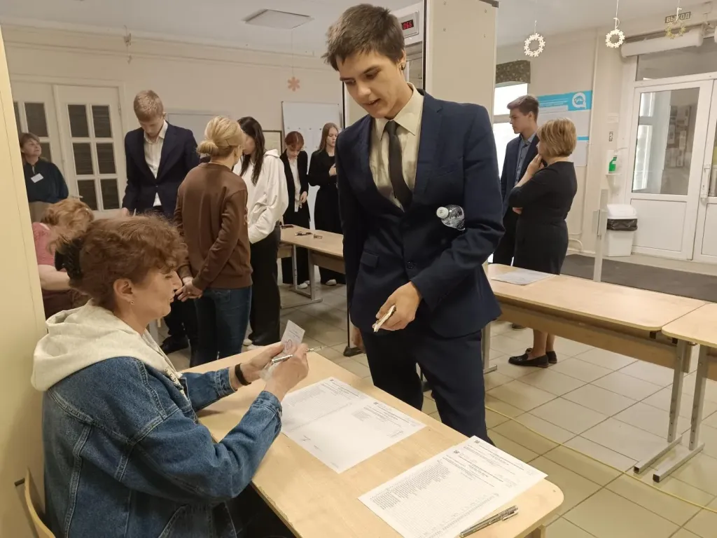 Названы сроки ЕГЭ и ОГЭ для брянских школьников